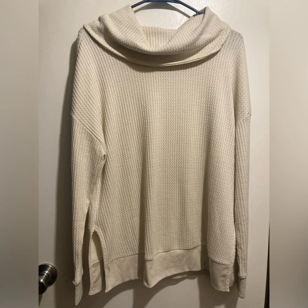 Live Well pullover - Picture 1 of 5
